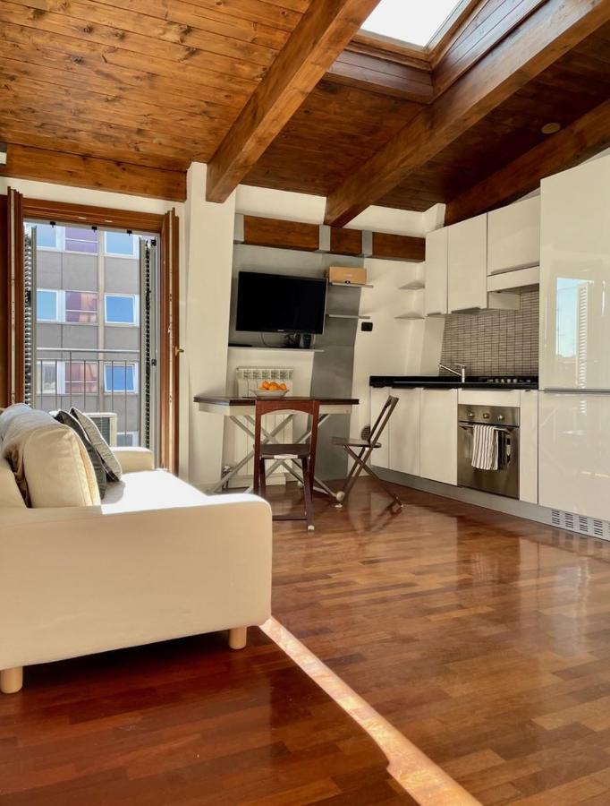 Porta Venezia-Cozy Apartment Milan Exterior photo